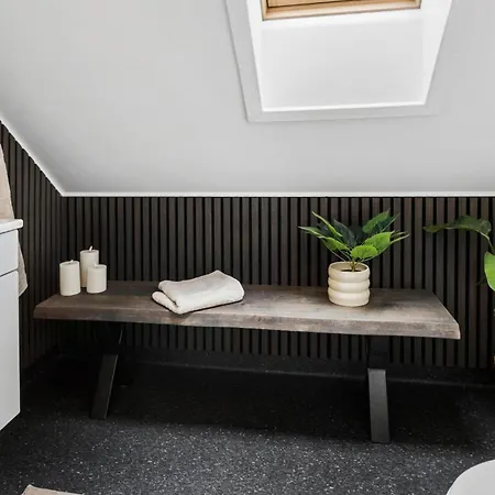 Stunning In Brenderup Fyn - G51849