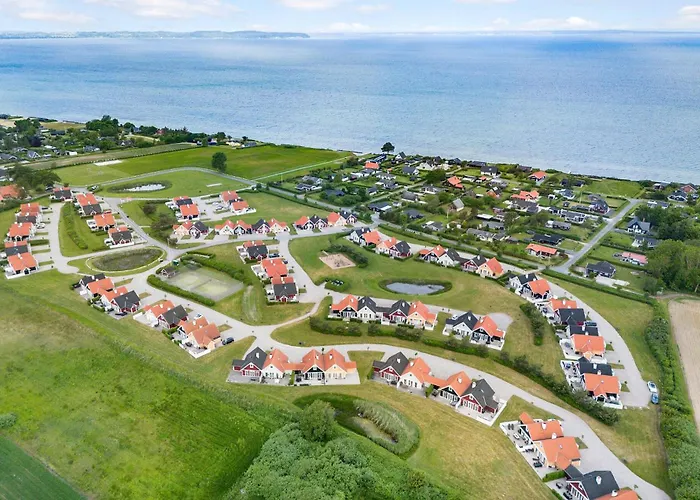 Stunning In Brenderup Fyn - G51849 *