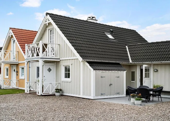 Stunning In Brenderup Fyn - G51849 * Bro (Funen)